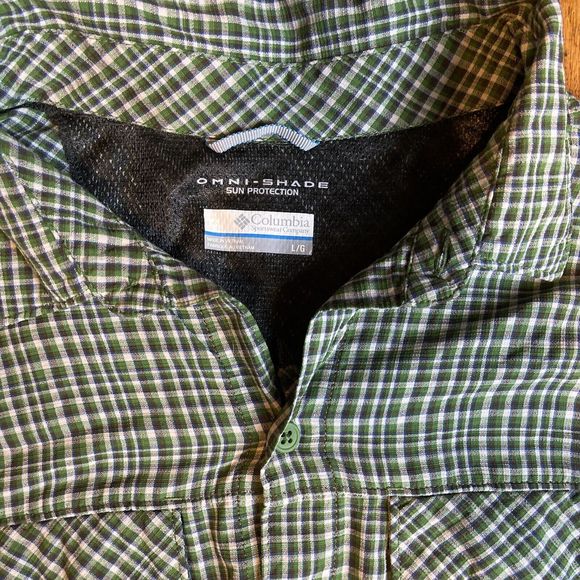 Columbia Men’s Large Green Plaid Button Up Long Sleeve Shirt - Picture 2 of 7